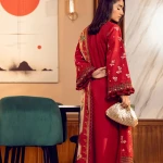 SE-V4-03 | Sunday Bloom Embroidered Lawn | Tana Bana